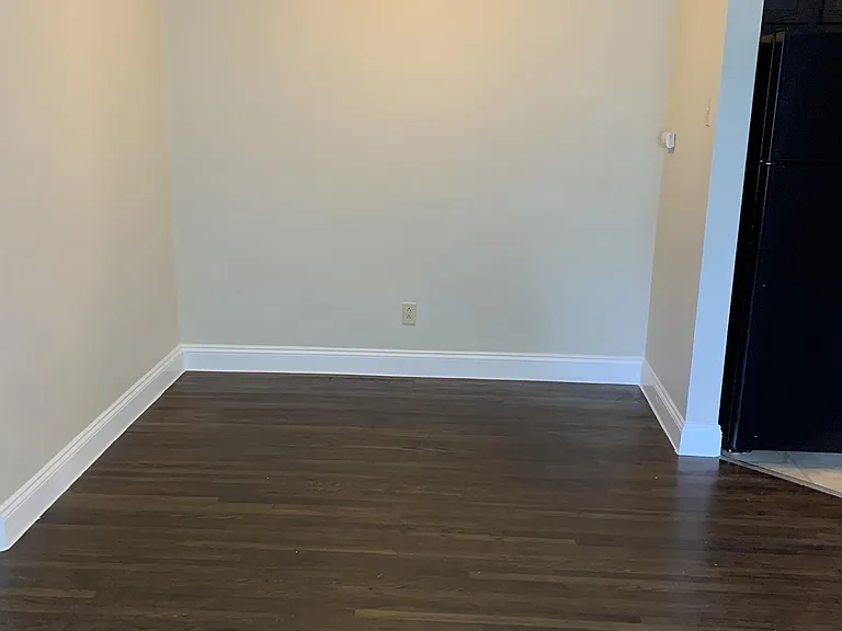 4318 Walker Ln — Photo 14