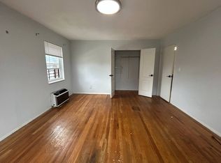 1080 Rhinelander Ave #1, Bronx, NY 10461