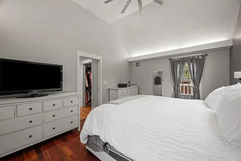 Thumbnail 18