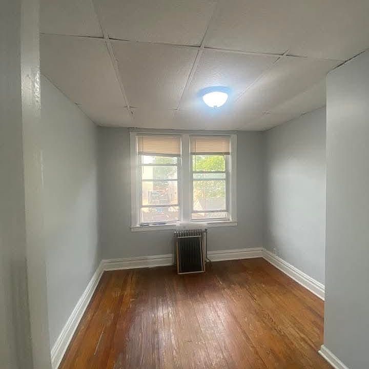 Building Photo 3