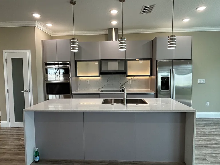2049 Greenbriar Ter #2049 — Photo 6