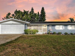 6744 Winterset Gardens Rd, Winter Haven, FL 33884