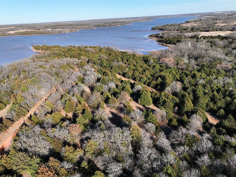 2nd image of 860 Road