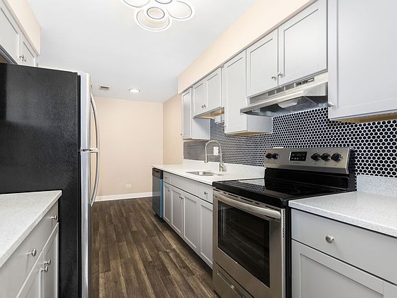 4th image of 2600 Brookwood Way Dr APT 202A