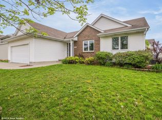 1465 SE Florence Dr, Waukee, IA 50263