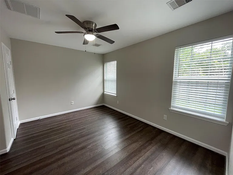 3340 Simmons St — Photo 14