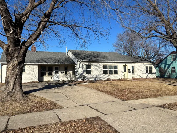 1215 Webster St, Fairmont, MN 56031