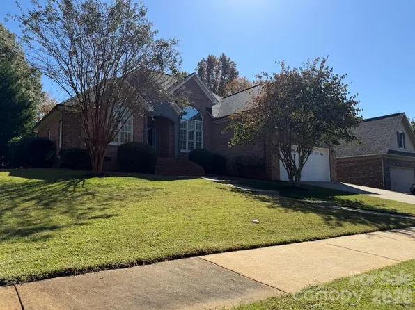 1328 Moonshadow Ln, Shelby, NC 28150