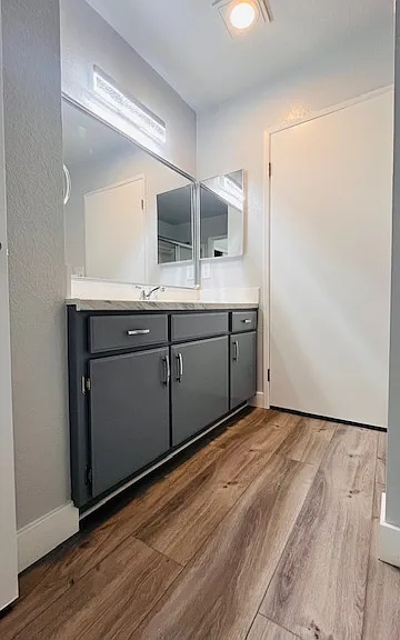 Roscoe Townhomes — Photo 38