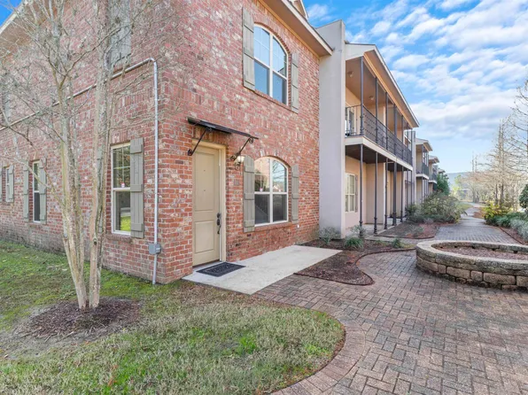 4637 Burbank Dr APT 401, Baton Rouge, LA 70820