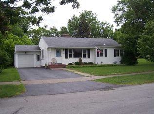 164 Lafayette Rd, Irondequoit, NY 14609