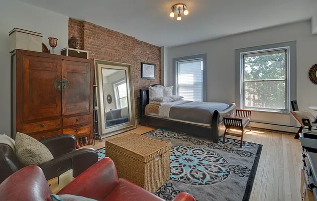 Sold by Brown Harris Stevens | media 9