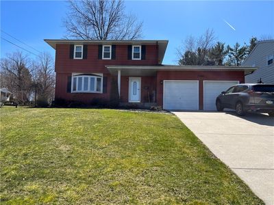 2561 E Grandview Blvd, Erie, PA, 16510