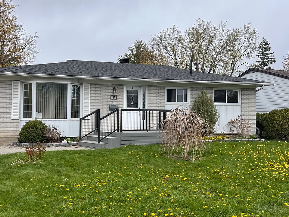 17 Canfield Rd #1