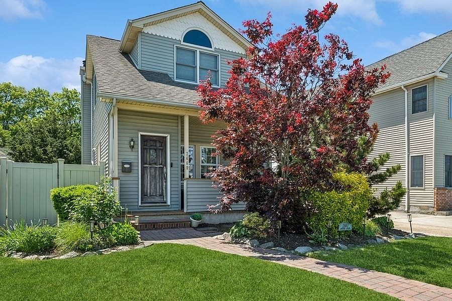 2660 Rosebud Avenue, Merrick, NY 11566 | Zillow