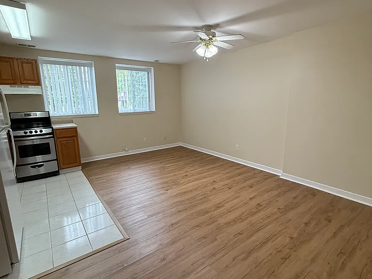 420 North St #18 — Photo 32
