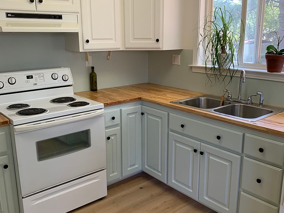 1st image of 5003 Churchill Dr