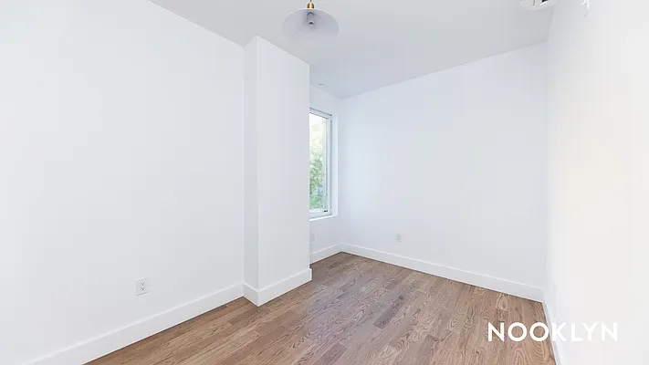 Rented by Nooklyn NYC LLC | media 10