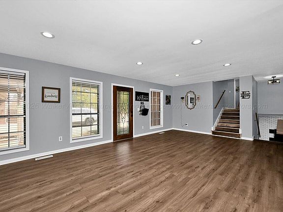 3rd image of 319 Peaceful Acres Rd