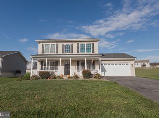 64 Latrobe Dr, Martinsburg, WV 25403
