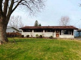 9194 Cranbrook Dr, Northfield, OH 44067