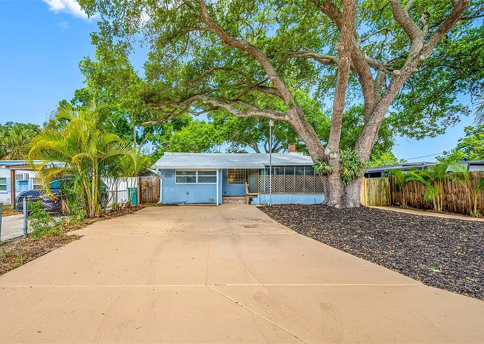 1st image of 5044 BETTY STREET N