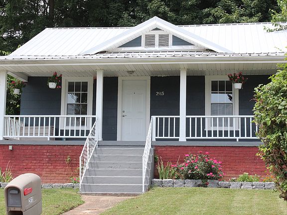 3rd image of 2915 Browning Ave