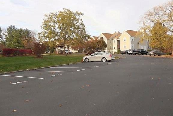 2nd image of 1143 Washington Grn