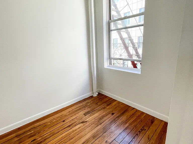 234 Thompson St #17 — Photo 5