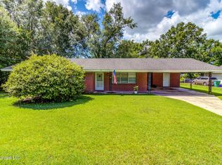 105 Gary St, Gulfport, MS 39503