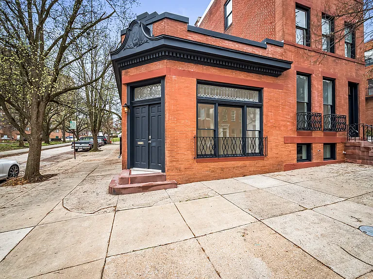 1200 Bolton St — Photo 1
