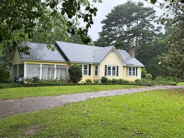 1st image of 301 Salem Church Rd