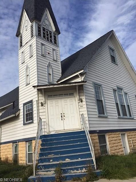 1st image of 1790 Reid Ave
