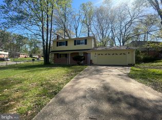 8701 Parliament Dr, Springfield, VA 22151