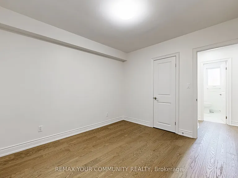 135 Searle Ave — Photo 21