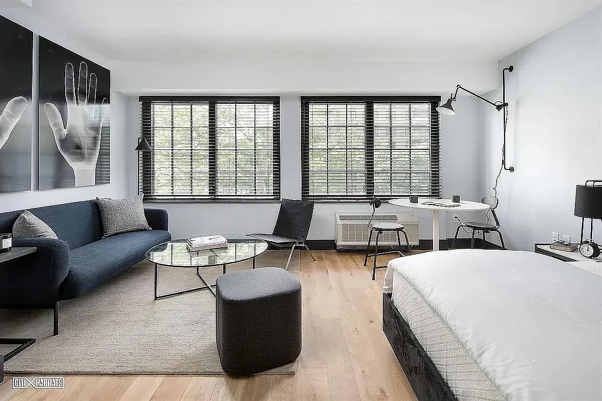 504 Myrtle Avenue — Photo 1