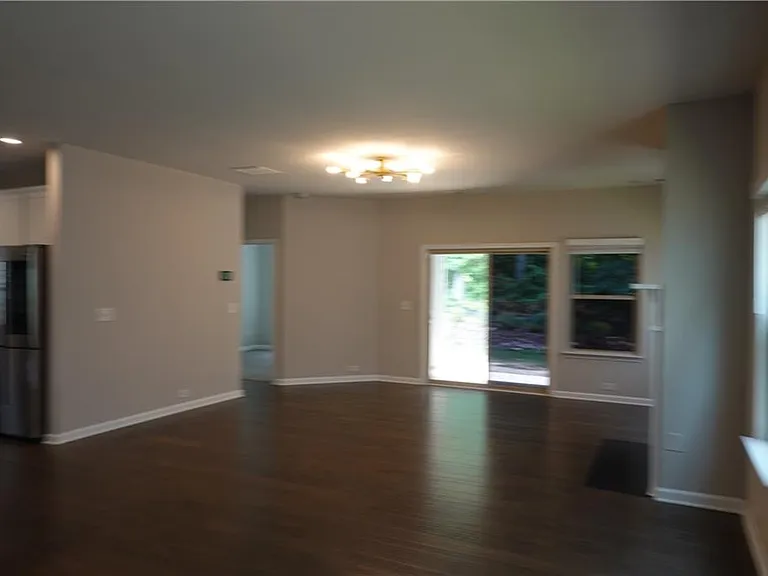 2719 Morgan Spring Trl — Photo 11