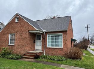 1624 Lander Rd, Mayfield Heights, OH 44124
