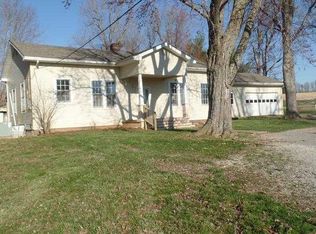 1618 Flynns Ferry Rd, Fredonia, KY 42411