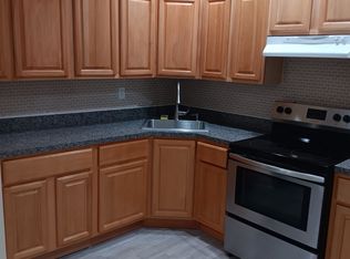 449 Saint Pauls Ave #2F, Staten Island, NY 10304