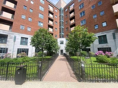 165 Cottage St APT 711, Chelsea, MA, 02150
