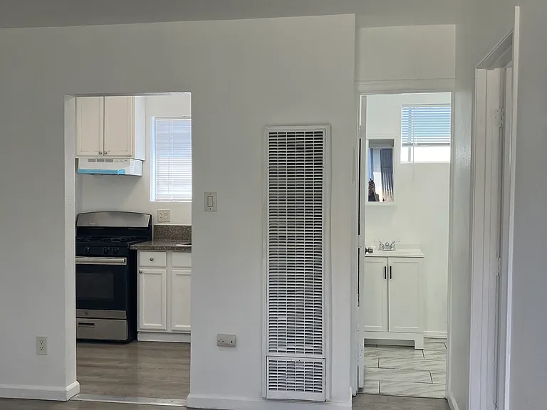 6841 Somerset Blvd #4 — Photo 3