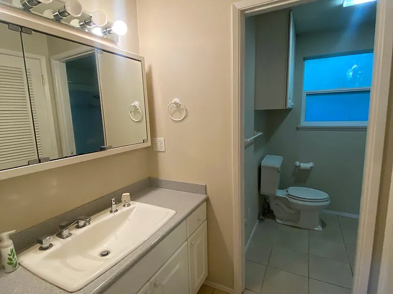 1452 Rainier Dr #1 — Photo 9