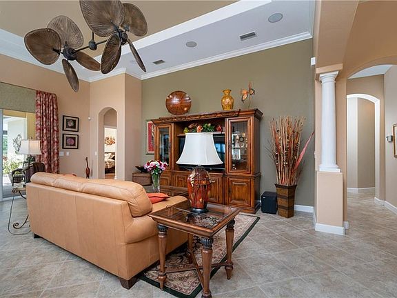 4th image of 282 Montelluna Dr