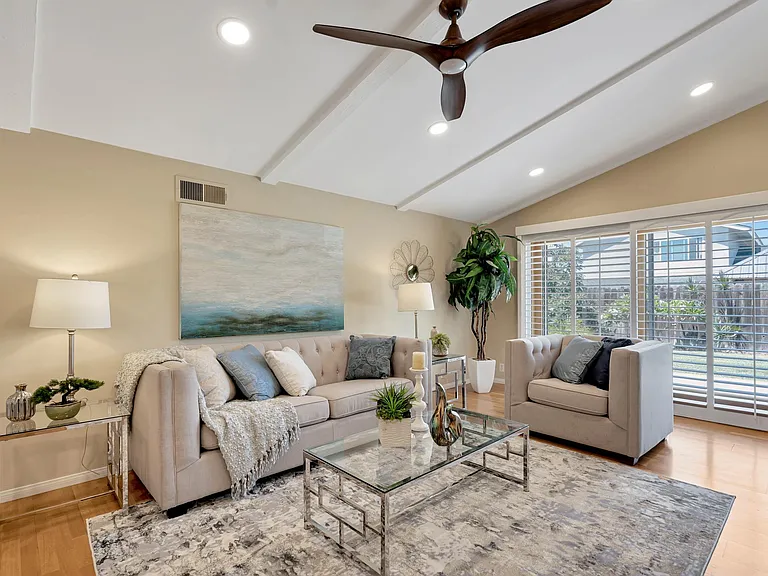 9131 Warfield Dr — Photo 18