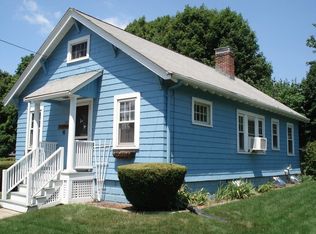 124 Warren Ave, Hyde Park, MA 02136