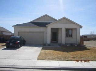 1345 Mountain Rose Dr, Fernley, NV 89408