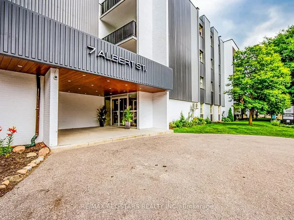 7 Albert St, Whitchurch Stouffville, ON
