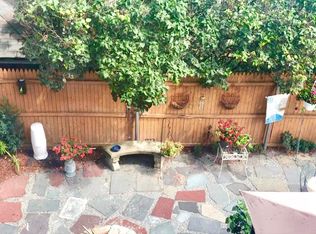 89 Wollaston St, Cranston, RI 02910