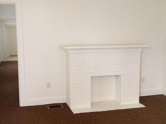 3rd image of 345 1/2 N 28th St